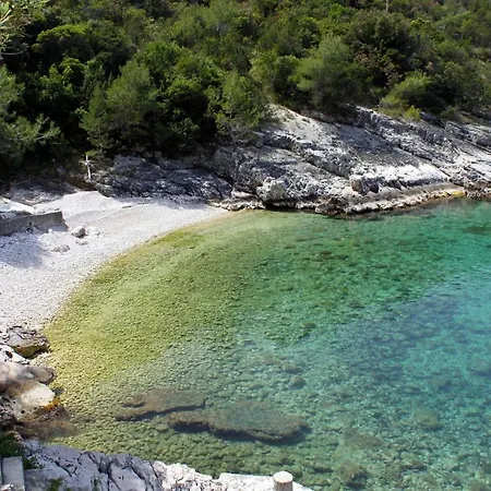 Seaside Secluded Cove Pobij, Hvar - 5712 Apartment Gdinj