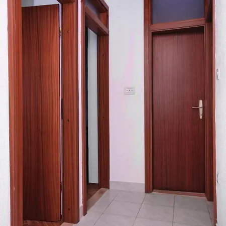 Seaside Secluded Cove Pobij, Hvar - 5712 *