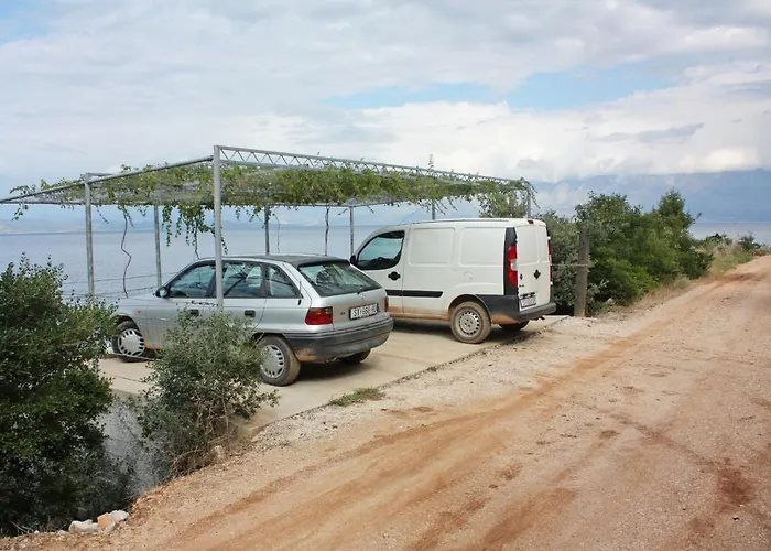 Seaside Secluded Cove Pobij, Hvar - 5712 아파트
